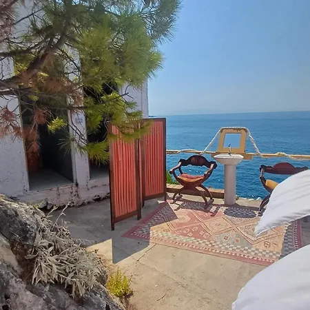 Lüks kamp alanı Albania Glamping Himarë