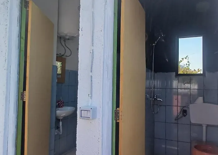 Campo de lujo Albania Glamping Himarë